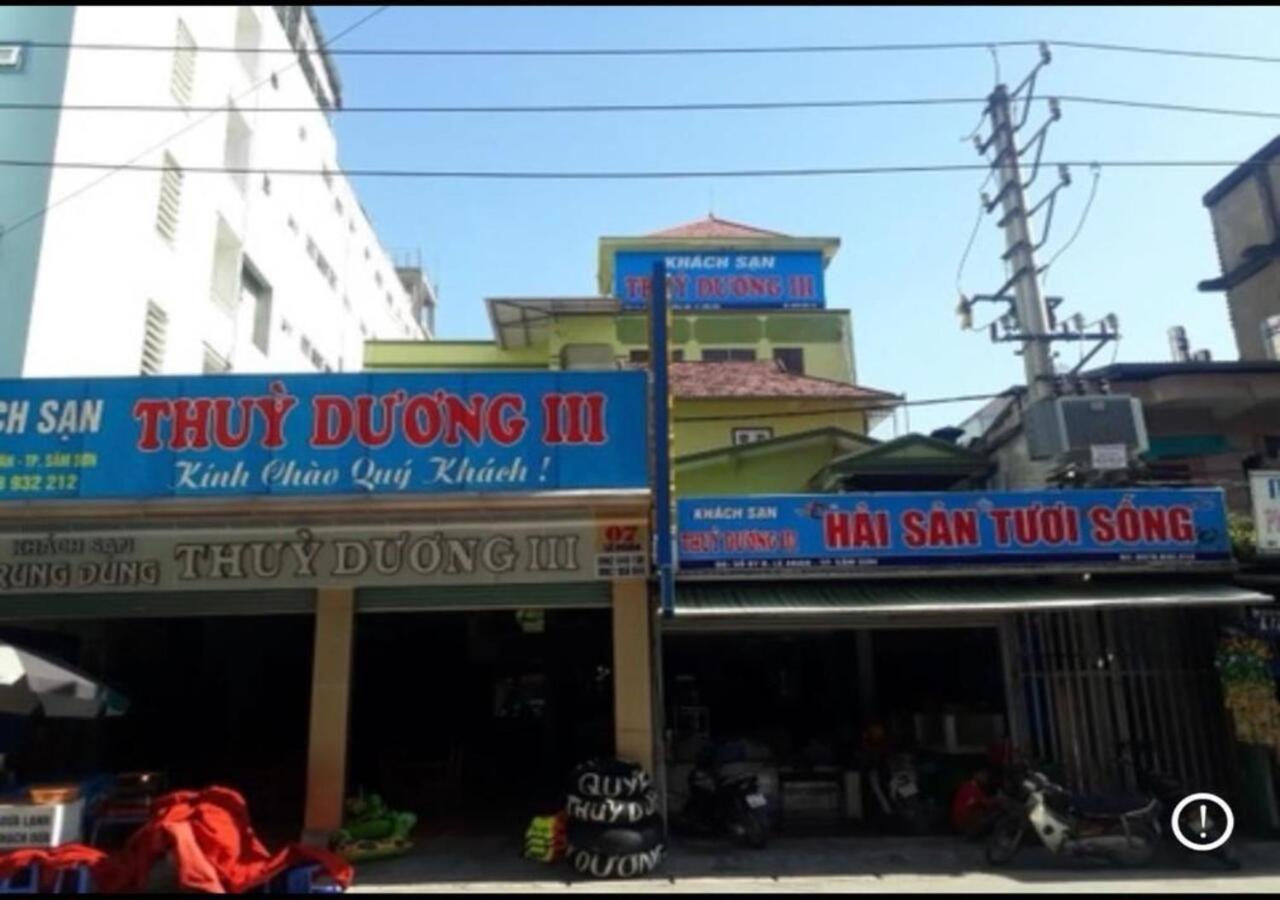 Отель Khach San Thuy Duong III Шамшон Экстерьер фото