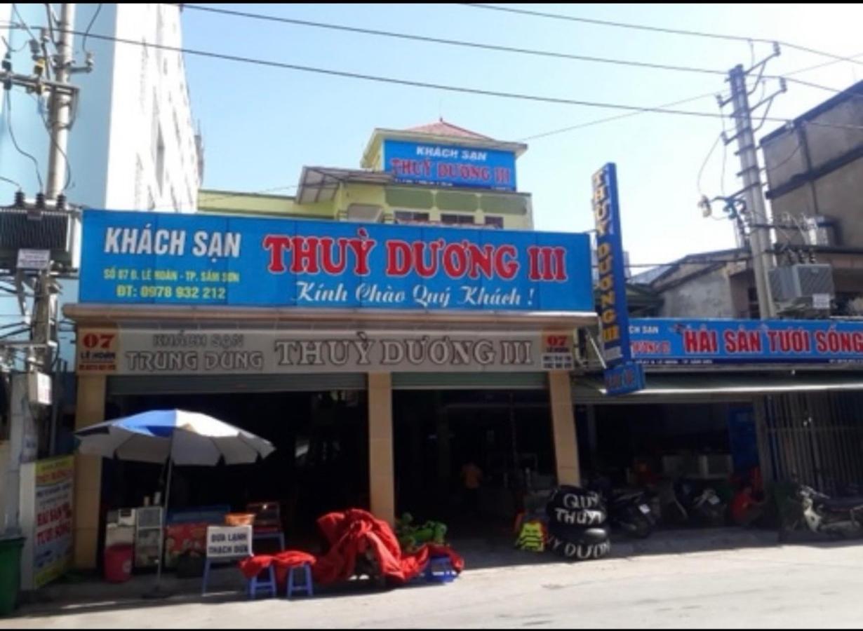 Отель Khach San Thuy Duong III Шамшон Экстерьер фото